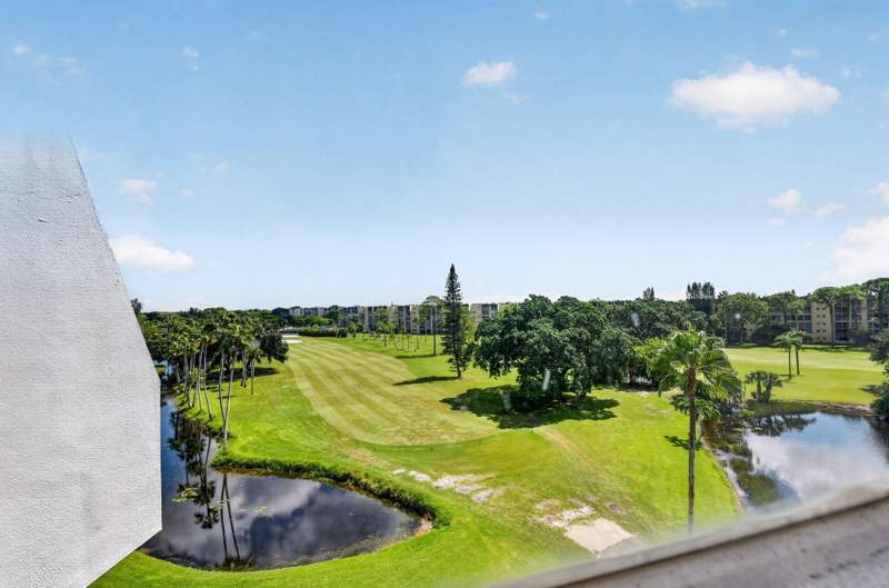 2 bedroom Condominium at 3597 Birdie Drive #604 C, Poinciana Place Condo A,B And C, Lake Worth — photo 2