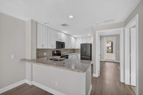 4506 Illicium Drive, Palm Beach Gardens FL - photo 13 of 43