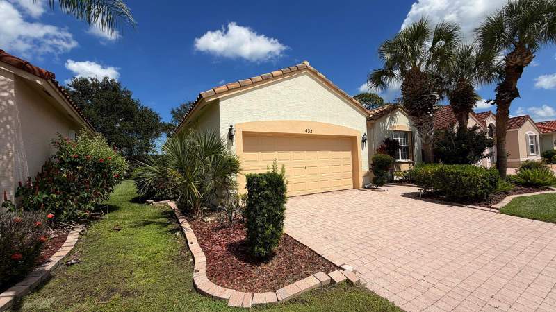 3 bedroom Single Family Residence at 432 NW Sunview Way, Casades At St Lucie West Phase 3, Port St. Lucie — photo 3