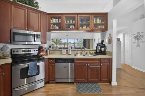 12644 Shoreline Drive #8F, Wellington FL - photo 17 of 41