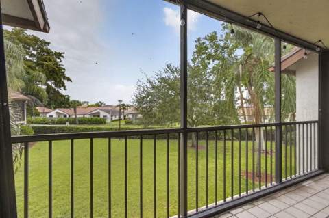 12644 Shoreline Drive #8F, Wellington FL - photo 23 of 41