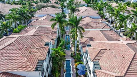 3112 Waterside Circle, Boynton Beach FL - photo 7 of 47