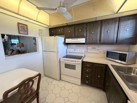 6600 Royal Palm Boulevard #211B, Margate FL - photo 9 of 24