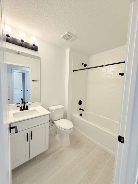 121 SE Birch Terrace, Stuart FL - photo 18 of 23