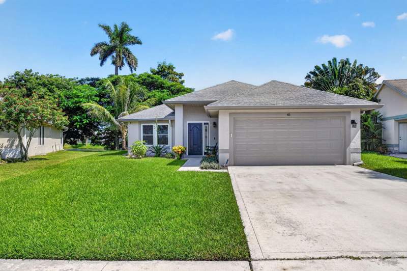 3 bedroom Single Family Residence at 45 Heather Cove Drive, HEATHERLAKE AT THE MEADOWS, Boynton Beach — photo 2