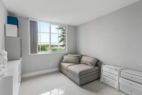 180 Yacht Club Way #102, Hypoluxo FL - photo 12 of 25