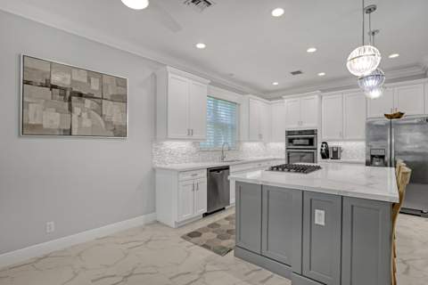 175 Tresana Boulevard #137, Jupiter FL - photo 10 of 39