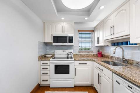 4505 S Ocean Boulevard #502, Highland Beach FL - photo 13 of 40