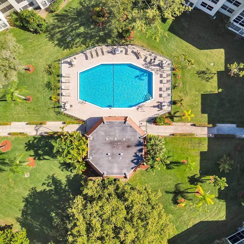 2 bedroom Condominium at 6600 Royal Palm Boulevard #211B, ROYAL PARK GARDENS I-B CONDO, Margate — photo 1