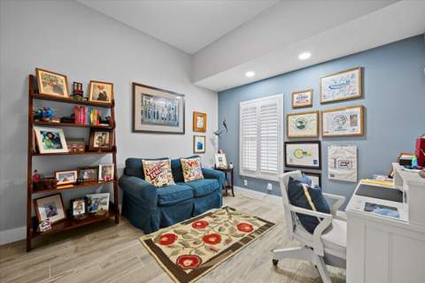 15522 Cypress Park Drive, Wellington FL - photo 6 of 43