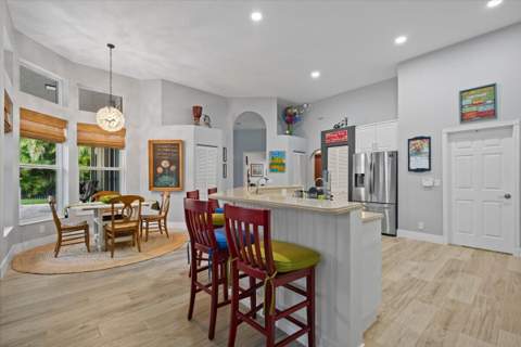 15522 Cypress Park Drive, Wellington FL - photo 13 of 43