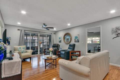 826 Timberview Drive #A, Fort Pierce FL - photo 9 of 36
