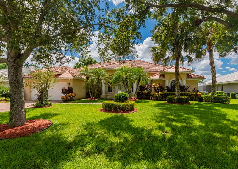 4 bedroom Single Family Residence at 1262 SW Bent Pine Cove, Country Club Estates , Port St. Lucie — photo 1