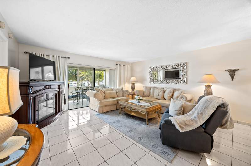 2 bedroom Condominium at 4000 NW 44th Avenue #315, Sapphire Condo, Lauderdale Lakes — photo 3
