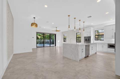 131 Edwards Lane, Palm Beach Shores FL - photo 8 of 88
