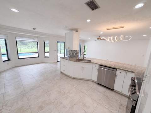 2122 SW Racquet Club Drive, Palm City FL - photo 8 of 23