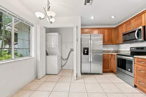 4441 SW 11th Place, Deerfield Beach FL - photo 9 of 53