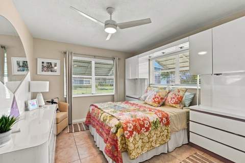 530 Horizons #104, Boynton Beach FL - photo 12 of 34