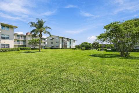 530 Horizons #104, Boynton Beach FL - photo 22 of 34
