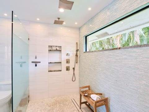 3700 Embassy Drive, West Palm Beach FL - photo 18 of 40