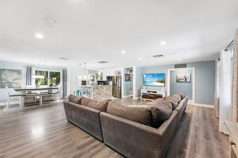 3 bedroom Single Family Residence at 7400 Clarke Road, Lake Clarke Heights, Lake Clarke Shores — photo 4