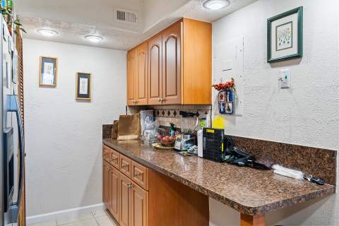 5860 NW 44th Street #502, Lauderhill FL - photo 24 of 35