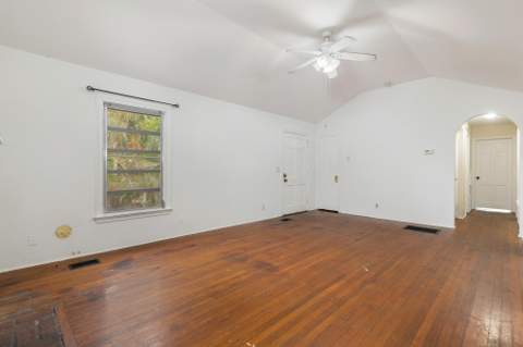 324 Albemarle Road, West Palm Beach FL - photo 8 of 35