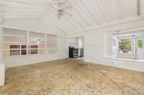 324 Albemarle Road, West Palm Beach FL - photo 11 of 35