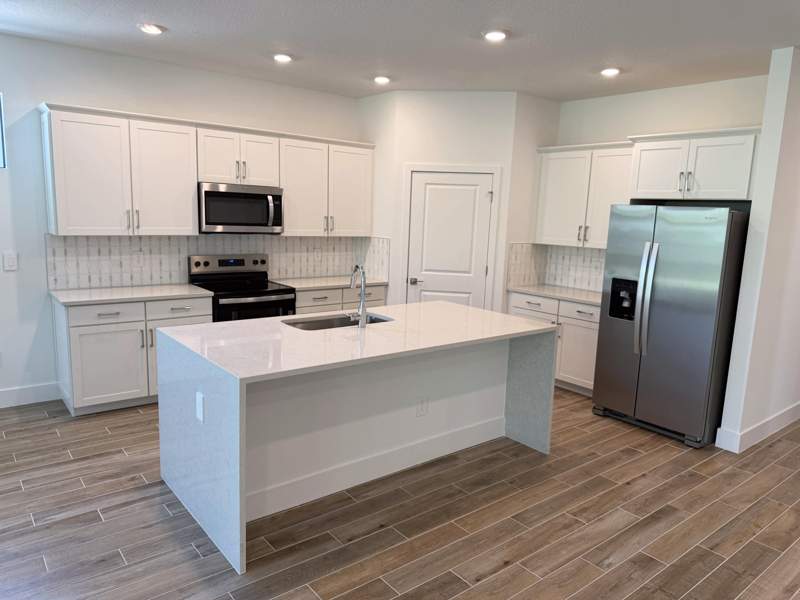 4 bedroom Single Family Residence at 6551 SE Park Trace Drive, THE PRESERVE AT PARK TRACE PUD, Stuart — photo 2