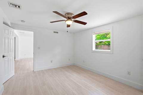 898 SW 10th Avenue, Boca Raton FL - photo 18 of 47