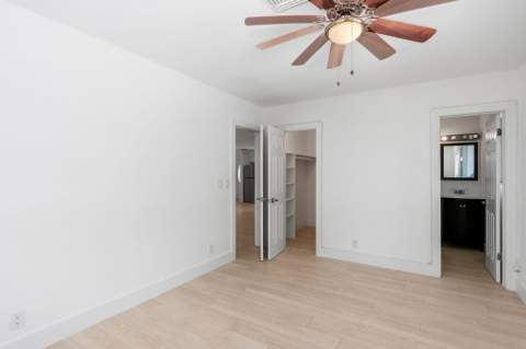 898 SW 10th Avenue, Boca Raton FL - photo 20 of 47