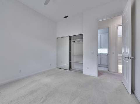 8701 Oldham Way, West Palm Beach FL - photo 22 of 96