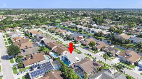 21035 Rustlewood Avenue, Boca Raton FL - photo 8 of 39