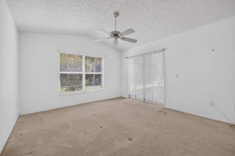 14124 Aguila Avenue, Fort Pierce FL - photo 18 of 36