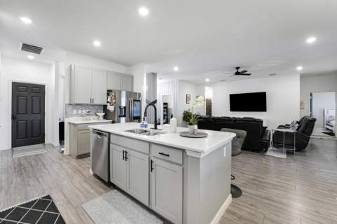 1016 SW Paar Drive, Port St. Lucie FL - photo 17 of 55