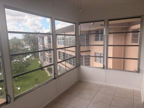 2901 NW 46th Avenue #405, Lauderdale Lakes FL - photo 17 of 21