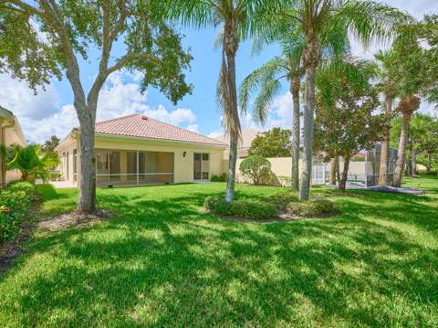 8701 Oldham Way, West Palm Beach FL - photo 10 of 96