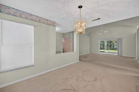 14124 Aguila Avenue, Fort Pierce FL - photo 7 of 36