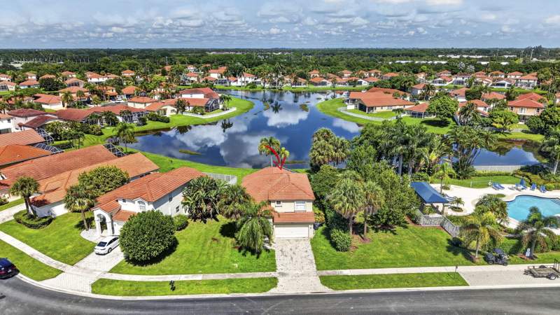 4 bedroom Single Family Residence at 3849 MIRAMONTES Circle, ORANGE POINT TR A, Wellington — photo 2