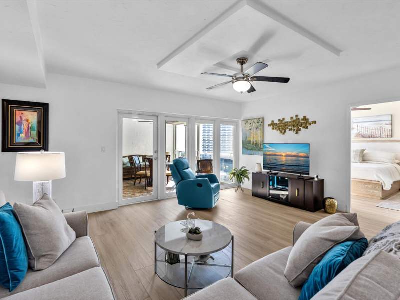 2 bedroom Stock Cooperative at 3300 NE 36th Street #912, CORAL RIDGE TOWERS EAST CO-OP, Fort Lauderdale — photo 1