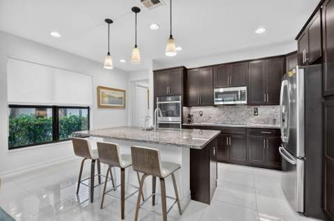 9925 Brickhill Drive, Boca Raton FL - photo 7 of 54