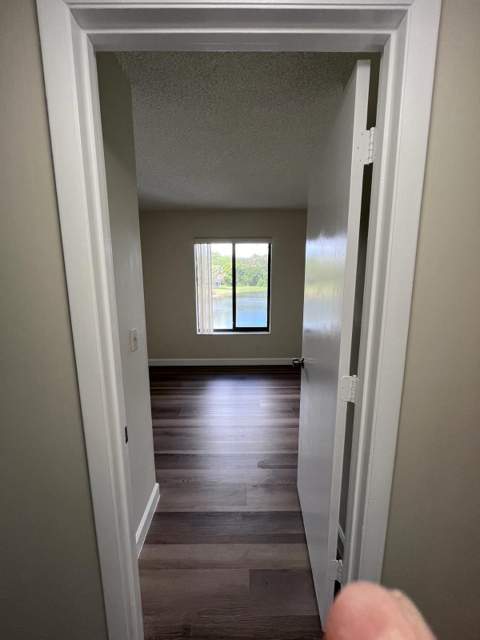 1002 Green Pine Boulevard #F2, West Palm Beach FL - photo 7 of 30
