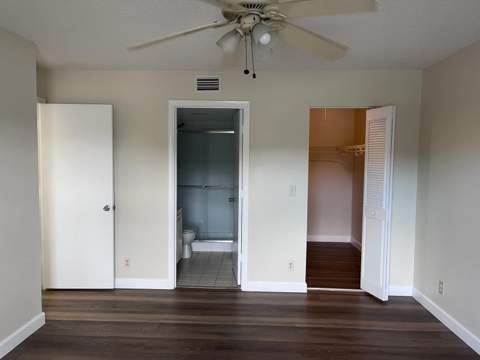 1002 Green Pine Boulevard #F2, West Palm Beach FL - photo 8 of 30