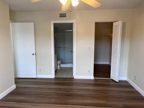 1002 Green Pine Boulevard #F2, West Palm Beach FL - photo 9 of 30