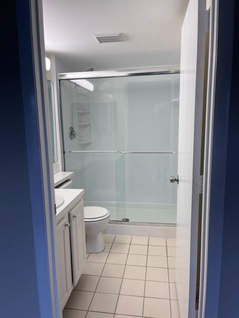 1002 Green Pine Boulevard #F2, West Palm Beach FL - photo 10 of 30