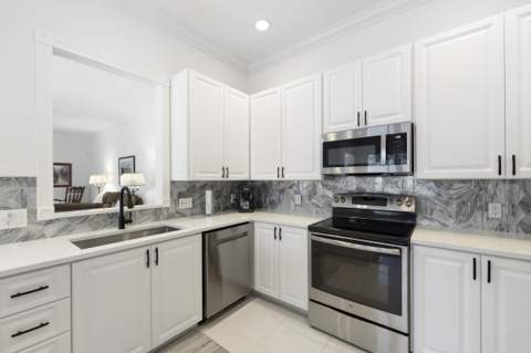 3723 Community Drive, Jupiter FL - photo 12 of 45