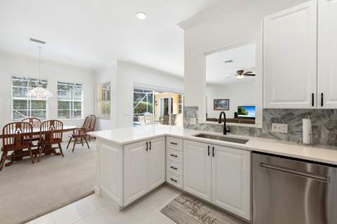 3723 Community Drive, Jupiter FL - photo 14 of 45