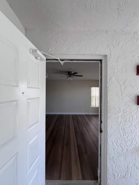 1002 Green Pine Boulevard #F2, West Palm Beach FL - photo 13 of 30