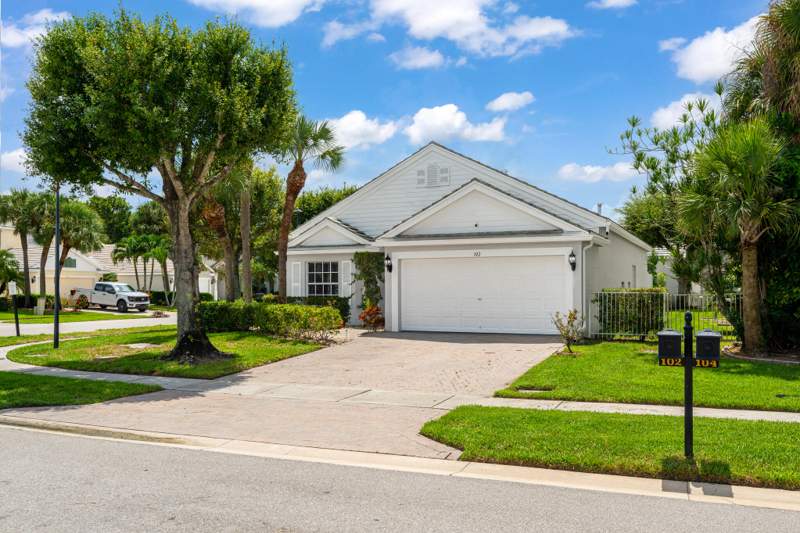 3 bedroom Single Family Residence at 102 Newberry Lane, Anthony Groves Ph 1, Royal Palm Beach — photo 4