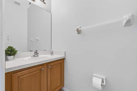 102 Newberry Lane, Royal Palm Beach FL - photo 17 of 34
